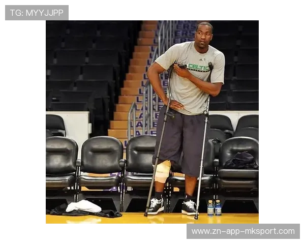 帕金斯对抗训练表现强悍