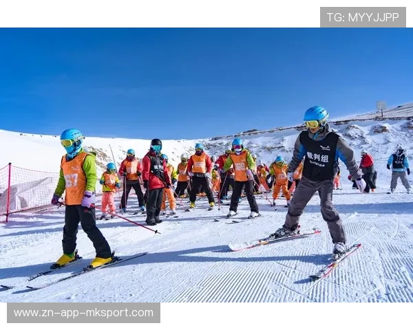 世界滑雪公开赛中国选手在速度赛中再度冲进前十 世界滑雪公开赛中国选手在速度赛中再度冲进前十