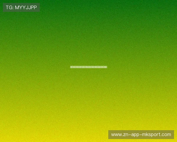 门将用手抛球砸中敦煌月牙泉,泉水喷发把球冲上鸣沙山 门将用手抛球砸中敦煌月牙泉,泉水喷发把球冲上鸣沙山